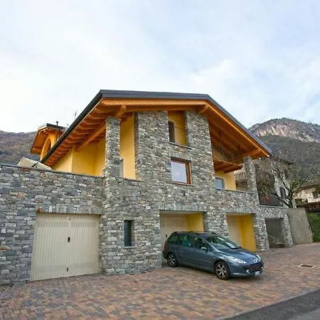 Sleeps 8